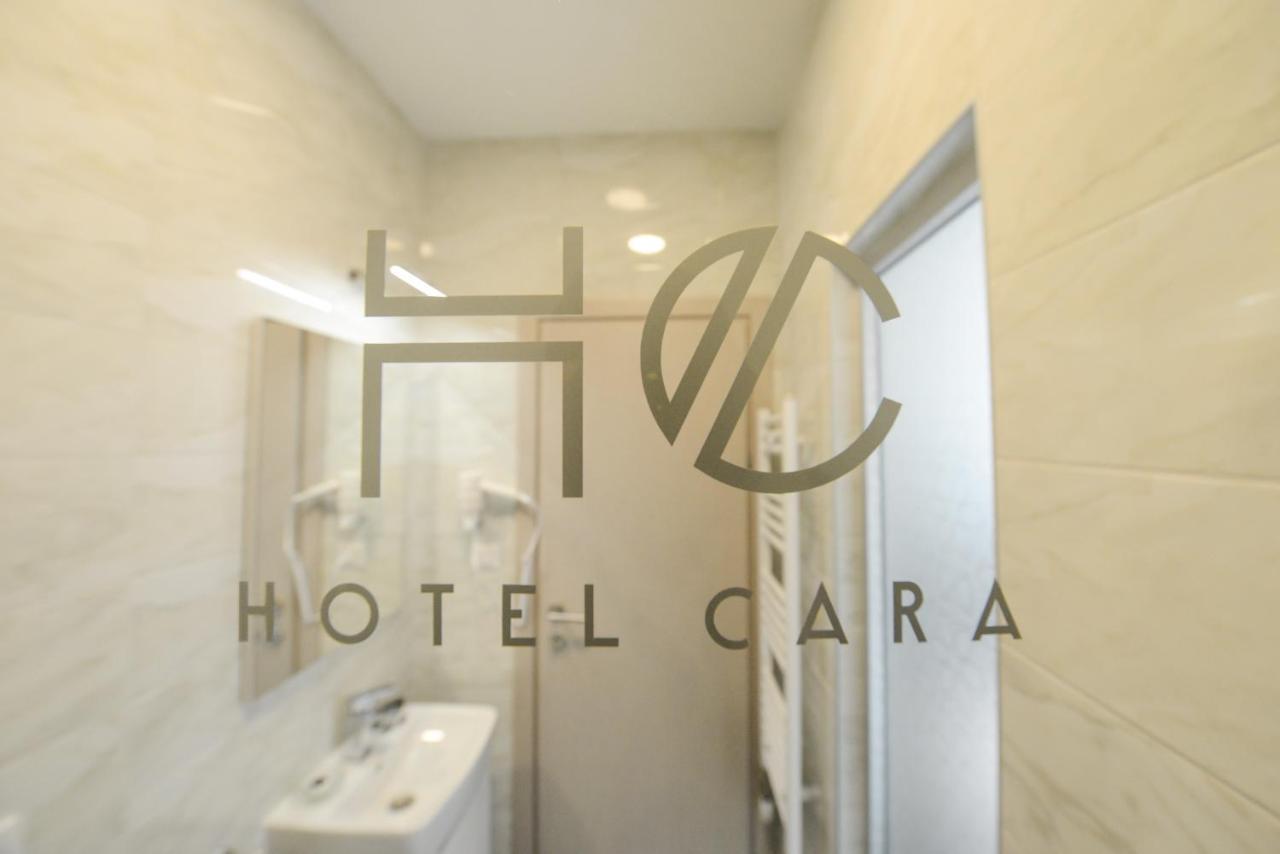 Hotel Cara 28 斯科普里 外观 照片